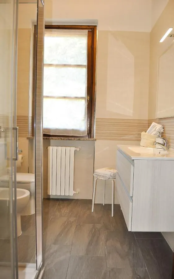 Appartamento Monolocale - B&B Sarita's Rooms Certosa di Pavia Italia
