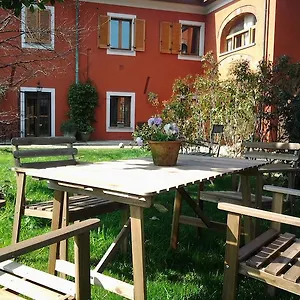 Frühstückspension Il Pettirosso, Certosa di Pavia